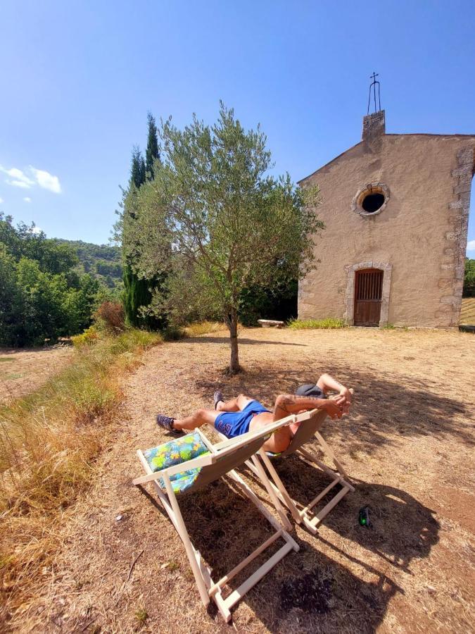 superbe logement au cœur Luberon proche du Colorado provencal dans une résidence au calme avec piscine, magnifique vu sur le Luberon depuis la terrasse Viens Esterno foto